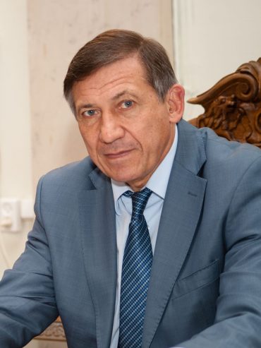 Авдеев Юрий Васильевич[1]